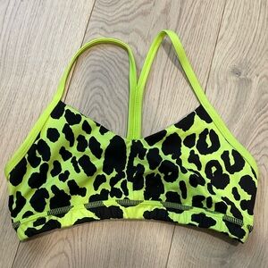 Fleo Reinette Neon Green Yellow Cheetah Print Sports Bra Size Medium